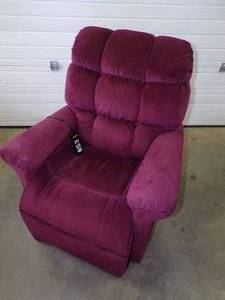 Lift Chair Tested and works