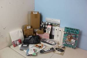 lot 57 image: Assorted Amazon Returns & Shelf Pulls - See Picture