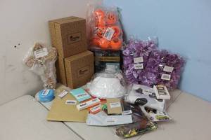lot 65 image: Assorted Amazon Returns & Shelf Pulls - See Picture