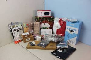lot 66 image: Assorted Amazon Returns & Shelf Pulls - See Picture