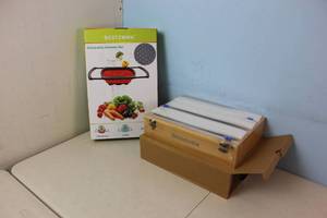 lot 72 image: Colander and Wooden Wrap HolderCutter Combo