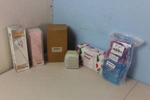lot 75 image: Kitchen Supplies
