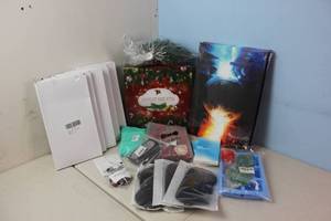 lot 81 image: Assorted Amazon Returns & Shelf Pulls - See Picture