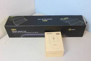 lot 94 image: HQ Gaming Mouse Pad and wireless mouse