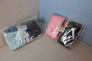 lot 118 image: 21 Durags (Doo-rags)