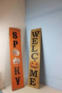 lot 127 image: 2 Large Outdoor Halloween signs