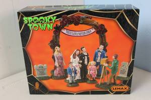 lot 131 image: Lemax Spooky Town Zombie Wedding Party # 23587 - New