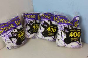lot 141 image: 1600 Square Feet off Super Stretch Spider Webs
