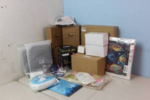 lot 165 image: Assorted Amazon Returns & Shelf Pulls - See Picture