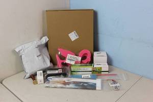 lot 166 image: Assorted Amazon Returns & Shelf Pulls - See Picture