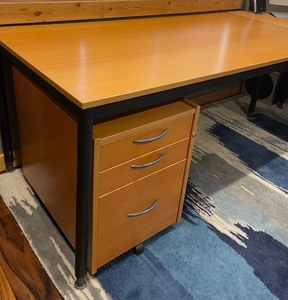 lot 53 image: 3 Piece Reconfigurable Corner Desk with File Cabinet and Detachable Shelf
