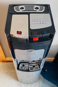 lot 49 image: Glacial Keurig and Water Dispenser