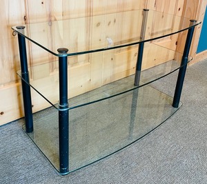 lot 104 image: 3 Tier Metal Media Stand with Glass Shelves