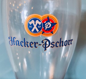 lot 112 image: Hacker-Pschorr Beer Boot Glass