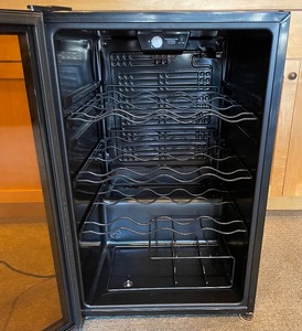 lot 121 image: Vissani Wine Refrigerator