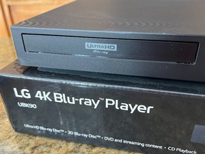 lot 147 image: LG 4K Blu-Ray DVD Player