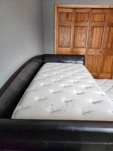 lot 9 image: Daybed - Trundle Bed in Faux Black Leather