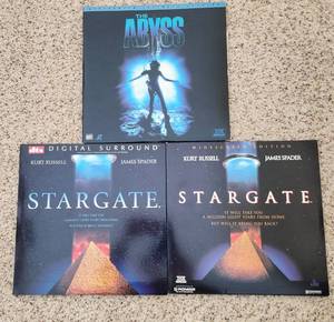 lot 197 image: Stargate Movie Laser Discs and More