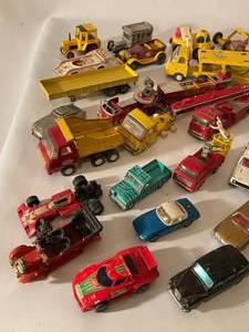 lot 156 image: Large Lot of Vintage Toy Cars and Trucks