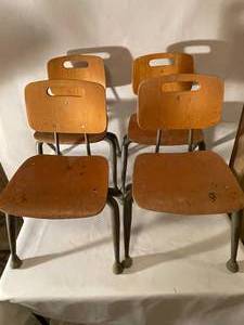 lot 163 image: 4 Vintage Wood and Metal School Chairs