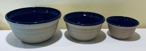 lot 317 image: Monmouth Stoneware Nesting Bowls
