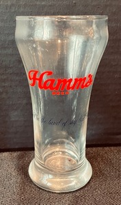 lot 329 image: 5 Vintage Hamms Beer Glasses