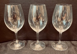 lot 336 image: Crystal and Glass Drinkware Grouping