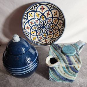 lot 103 image: Unique Decorative Pottery Items in Varied Blues