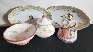 lot 122 image: Lovely Decorative Pottery Items