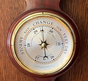 lot 353 image: Vintage Swift and Anderson Barometer