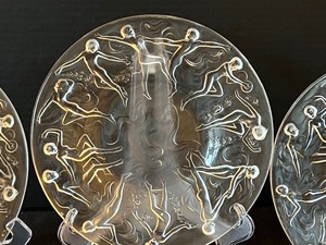 lot 7 image: Set of Four Vintage Consolidated Glass Art Deco Dancing Nymph Plates