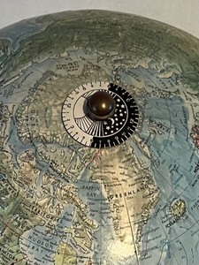 lot 392 image: Vintage World Globe