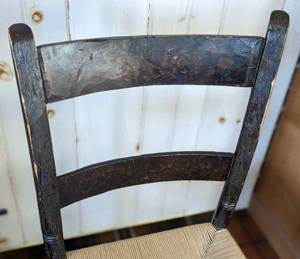 lot 221 image: Vintage Wood Chair with Rush Seat