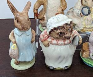 lot 223 image: Beatrix Potter Porcelain Figurines #2