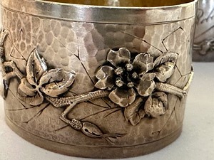 lot 30 image: Collection of Five Vintage Silver Napkin Rings