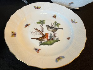lot 35 image: Set of Five Herend Hungary Hand Painted Plates