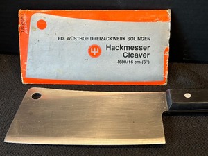 lot 87 image: WSTHOF Classic 6 Cleaver Knive- 4680