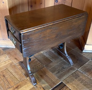 lot 401 image: Vintage Drop Leaf Accent Table with 2 Drawers