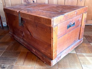 lot 396 image: Vintage Wooden Chest