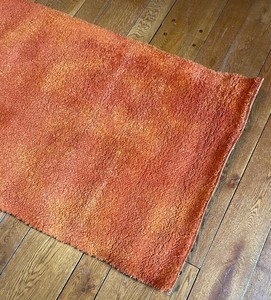 lot 271 image: Vintage Orange Rug