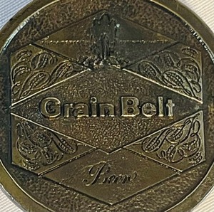 lot 290 image: Vintage Brass Grain Belt Beer Belt Buckle