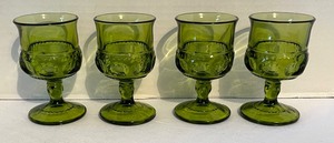 lot 294 image: Vintage Green Glass Canister, 4 Petite Goblets and 4 Coasters