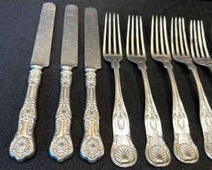 lot 184 image: Vintage Flatware Pieces by Barley and Co