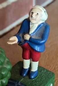 lot 210 image: Vintage George Washington Rappahnnock Cast Iron Bank
