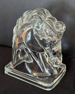 lot 257 image: Vintage Glass Horse Head Bookends