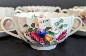 lot 240 image: Spode Copeland Bouillon Bowls