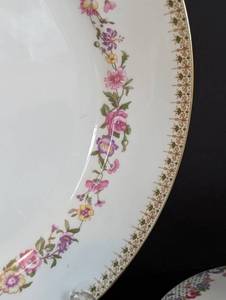 lot 244 image: Richard Briggs Porcelain Servingware