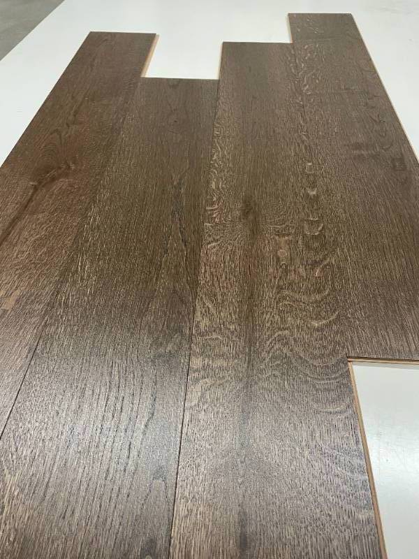 392 SF of Premium Engineered Hardwood Flooring 7.5x48 - Cresent Oak - WO