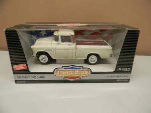 ERTL AMERICAN MUSCLE 118 SCALE COLLECTORS EDITION - 1955 CHEVY 3100 CAMEO PICKUP - NICE - GREAT PIECE - NEW IN BOX - SEE PICTURES