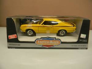ERTL AMERICAN MUSCLE 118 SCALE COLLECTORS EDITION - 1970 BUICK GSX - NICE - FANTASTIC PIECE - NEW IN BOX - SEE PICTURES
